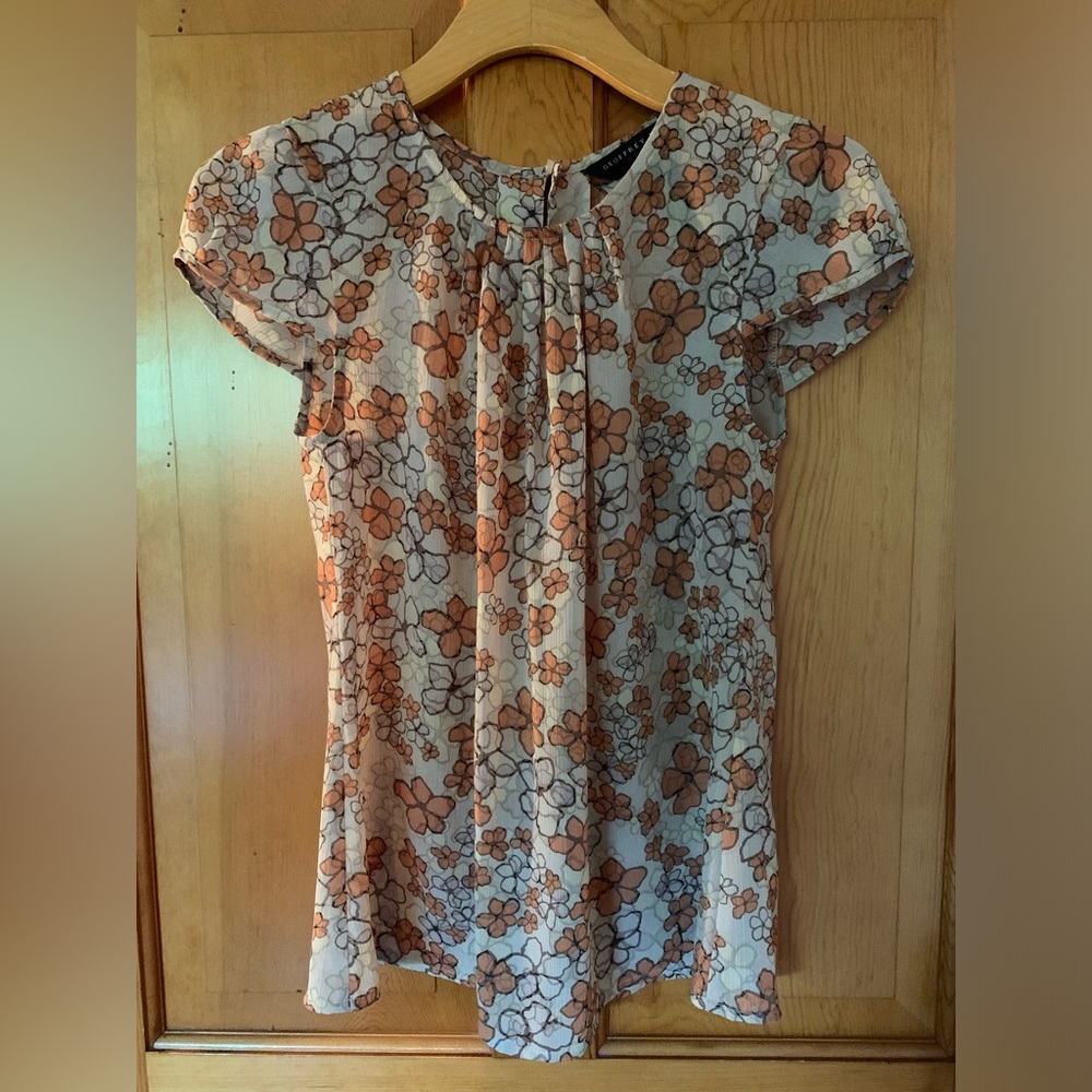 Geoffrey Beene sport XS floral brown and orange blouse